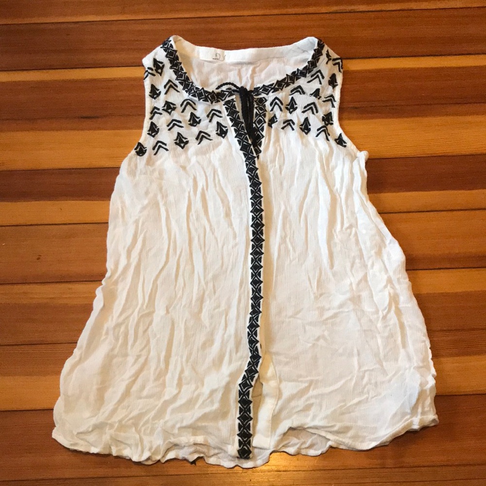 White Southwestern Print Sleeveless Peasant Blouse